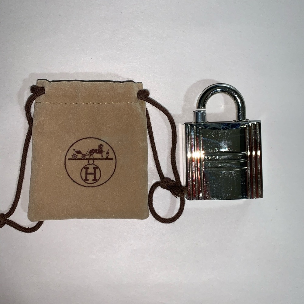 HERMÈS silver palladium PADLOCK perfume atomiser